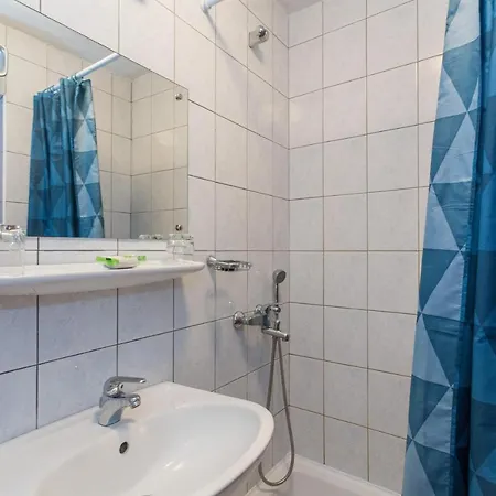 Perovic- Studio Apartman